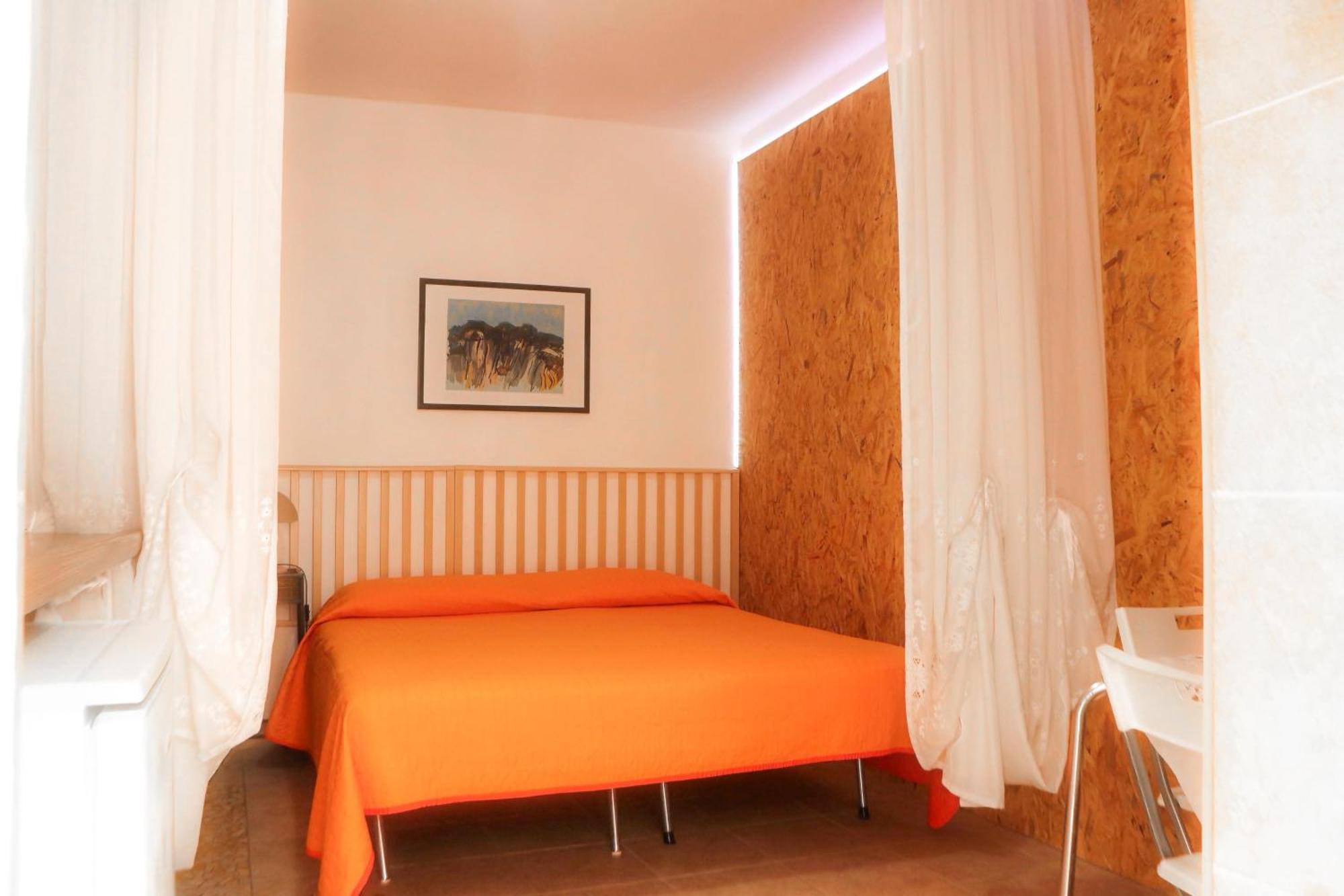 Nido Di Puglia Apartment Mola di Bari Bagian luar foto